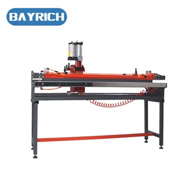 Pneumatisk fingerstansemaskin